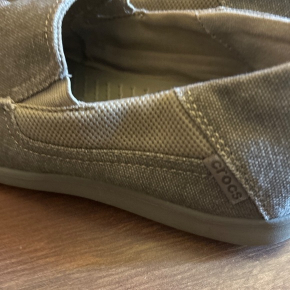 🌿SALE🌿CROCS Denim Shoes size 6 - Picture 9 of 9